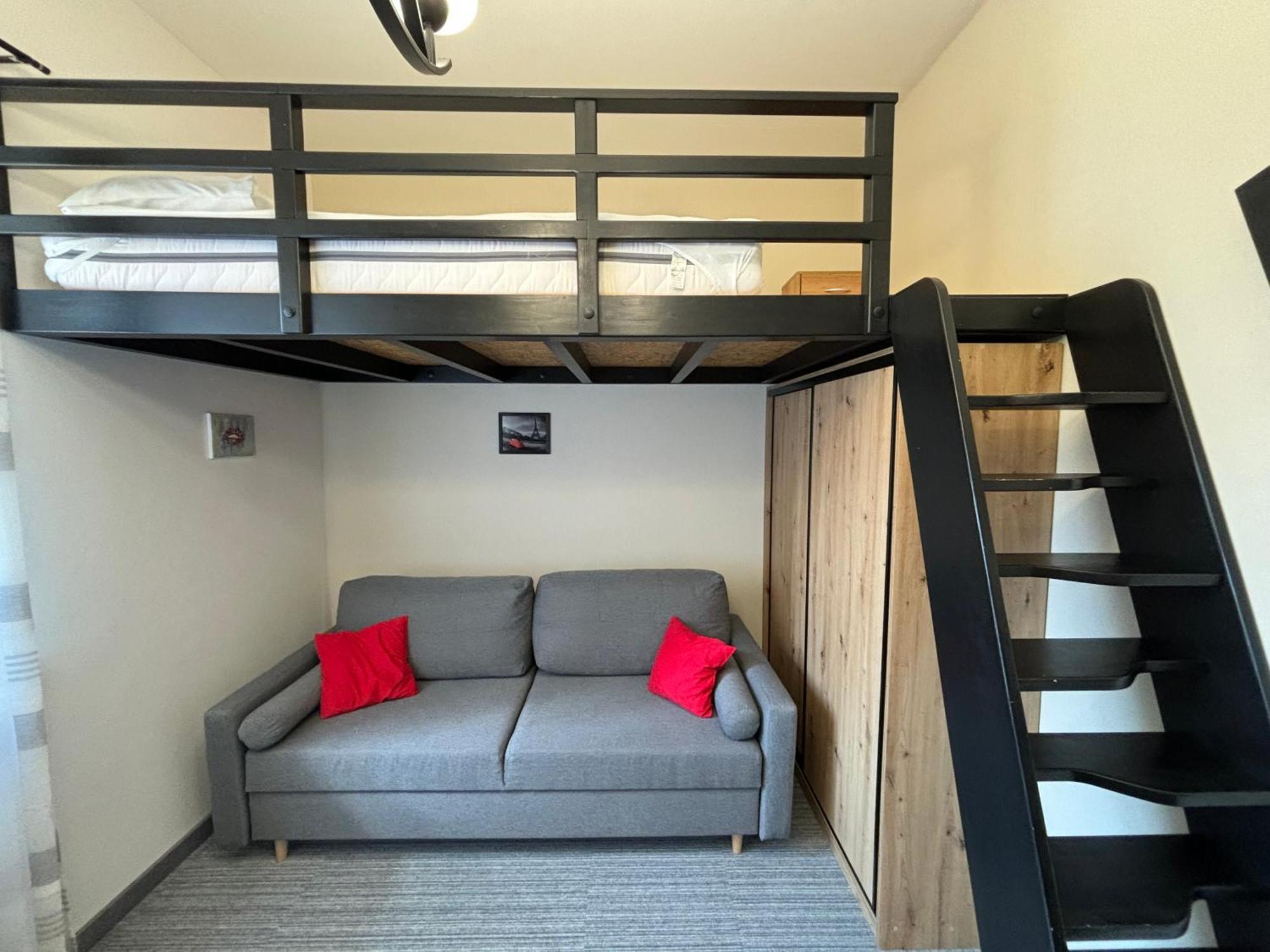 Apartament Loftowy Na Spokojnej Колобжег Екстериор снимка